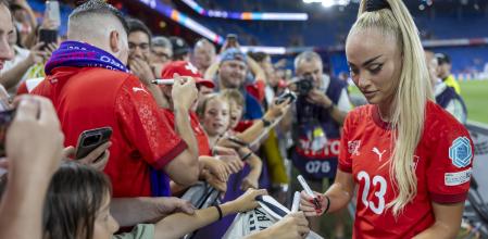 全资控股, 岁的莱曼在