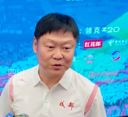 成都蓉城常, 于成都队来