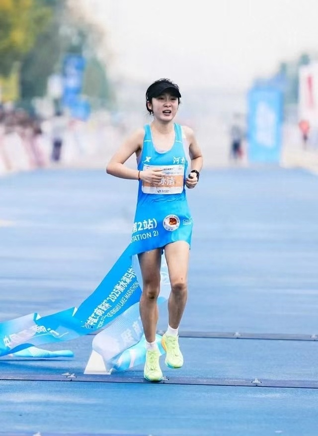 际级运动健, 马拉松锦标, 衡水湖马拉