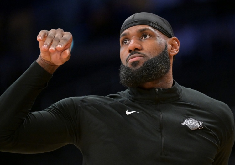 而且我觉得 而且我觉得